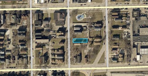 424 N 29th Street, Milwaukee, WI, 53208 | Card Image
