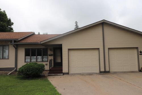 515 Central Ave, Long Prairie, MN, 56347-1307 | Card Image