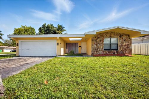 7187 Nw 22nd St, Sunrise, FL, 33313-3840 | Card Image