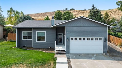 6021 W 20th Ave, Kennewick, WA, 99338-1502 | Card Image
