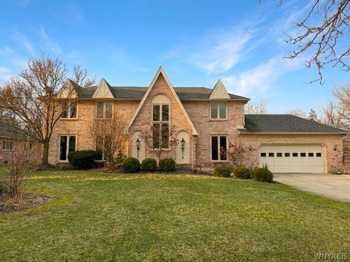 393 Dan Troy Dr, Amherst, NY, 14221-3513 | Card Image