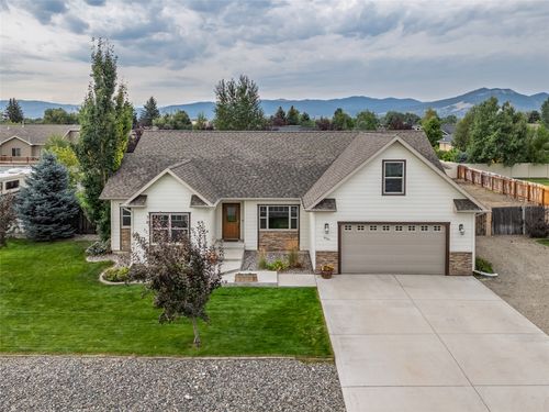 835 Cap Rd, Helena, MT, 59602-7207 | Card Image