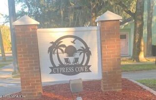 1043 Mimosa Cove Ct E, Jacksonville, FL, 32233-2749 | Card Image