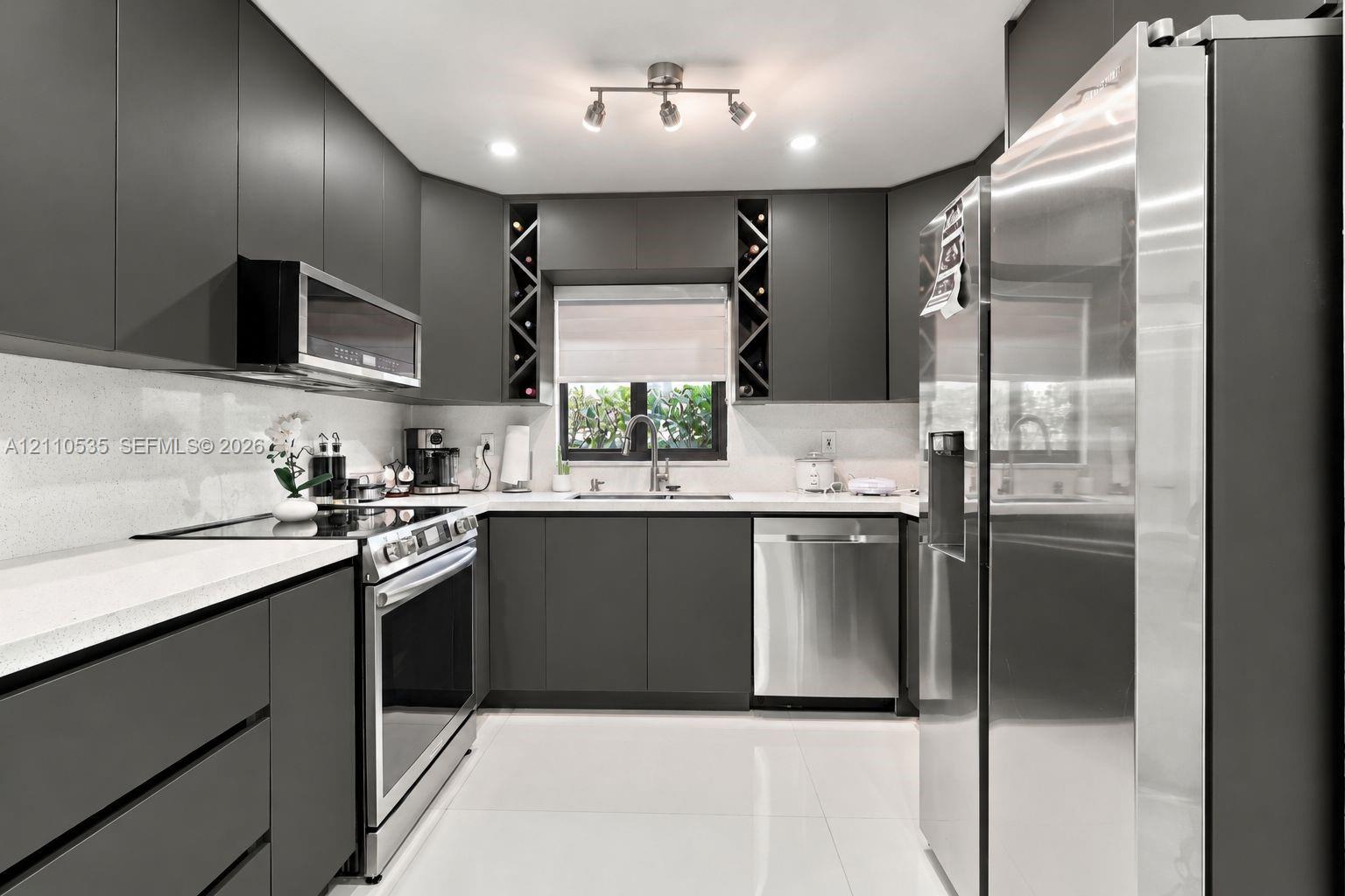 Residential Lease in Miami 4