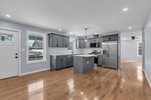 2-160 Chatham St, Providence, RI, 02904-2425 | Card Image