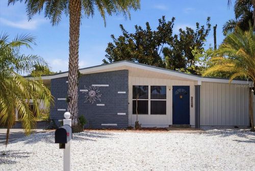 2316 Holyoke Ave, BRADENTON, FL, 34207-5143 | Card Image