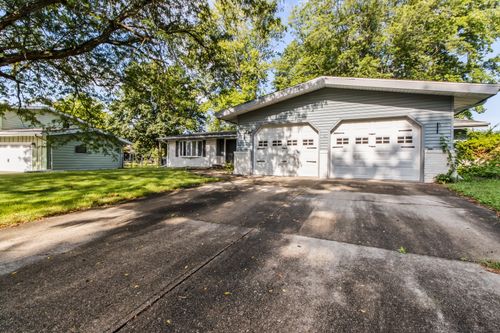 23 Cambridge Dr, Spring Valley, IL, 61362-1501 | Card Image