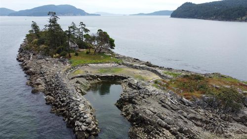 0 Fane Island, Pender Island, NL, A1A1A1 | Card Image