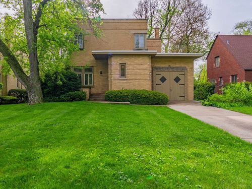 522 Byrd Rd, Riverside, IL, 60546-1731 | Card Image