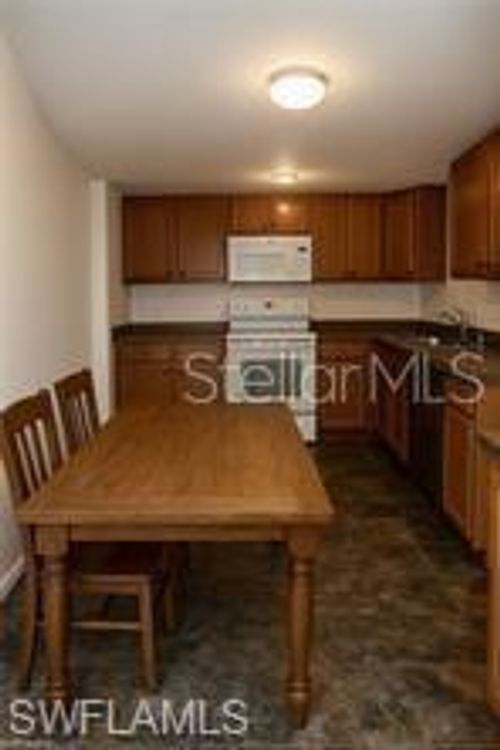 1847 Henderson Avenue, Fort Myers, FL, 33916 | Card Image