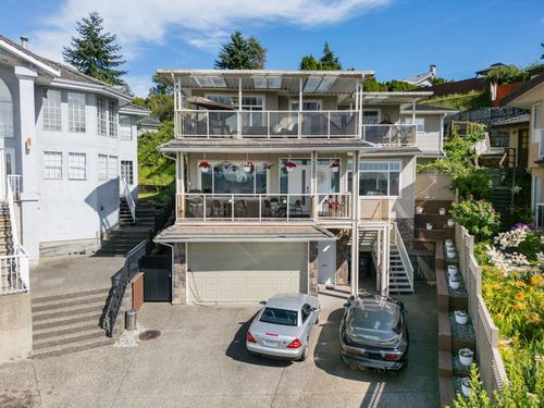 12182 101b Ave, Surrey, BC, V3V7X6 | Card Image