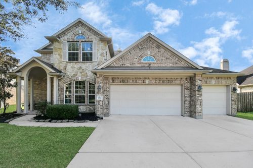 9511 Emerald Lakes Dr, Rosharon, TX, 77583-3291 | Card Image