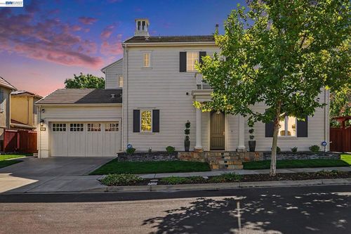 800 Griffon Ct, Danville, CA, 94506 | Card Image
