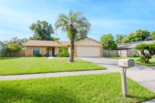 703 Caliente Drive, Brandon, FL, 33511 | Card Image