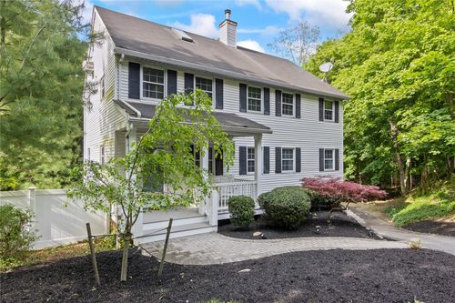 319 Thompson St, Port Jefferson, NY, 11777-1919 | Card Image