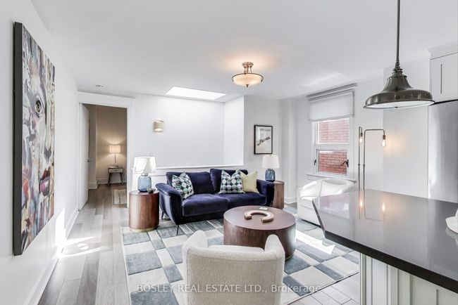 97 Roseheath Ave, House attached with 2 bedrooms, 2 bathrooms and null parking in Toronto ON | Image 5