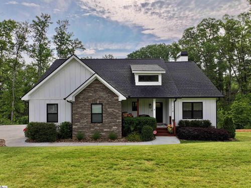 118 Squirrel Pt, Six Mile, SC, 29682-9685 | Card Image