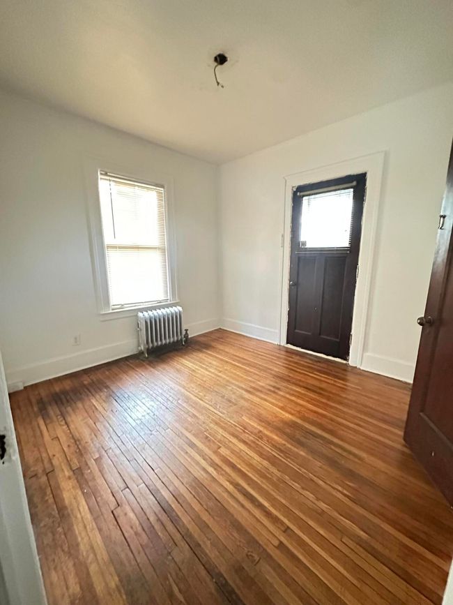35 Massachusetts St, House other with 4 bedrooms, 2 bathrooms and null parking in Highland Park MI | Image 13