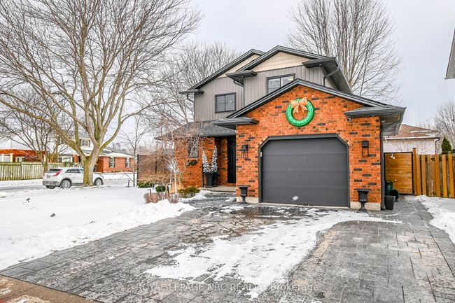6184 Trillium Cres, House other with 3 bedrooms, 2 bathrooms and 2 parking in Niagara Falls ON | Image 37