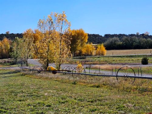 225 Sunrise Ln, Durango, CO, 81301-6339 | Card Image