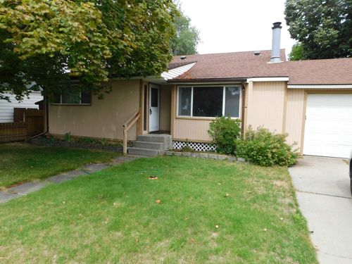 2312 W Broad Ave, Spokane, WA, 99205-5702 | Card Image