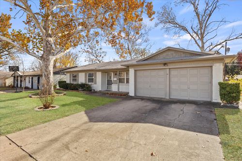 4110 Colgate Ln, Garland, TX, 75042-6073 | Card Image