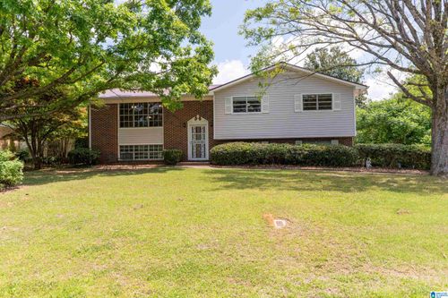 704 Hilltop Rd, WARRIOR, AL, 35180-1905 | Card Image