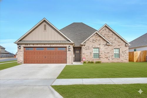 4270 W Buckaroo St, Fayetteville, AR, 72704-4062 | Card Image