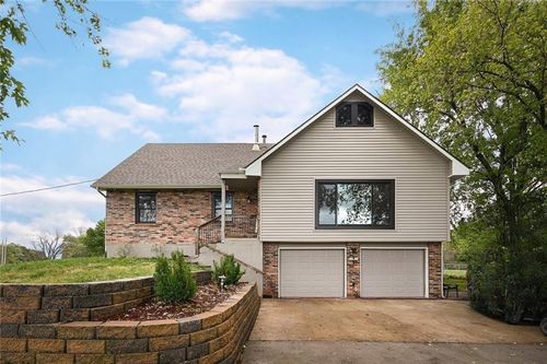 32523 S Nash Road, Harrisonville, MO, 64701 | Card Image