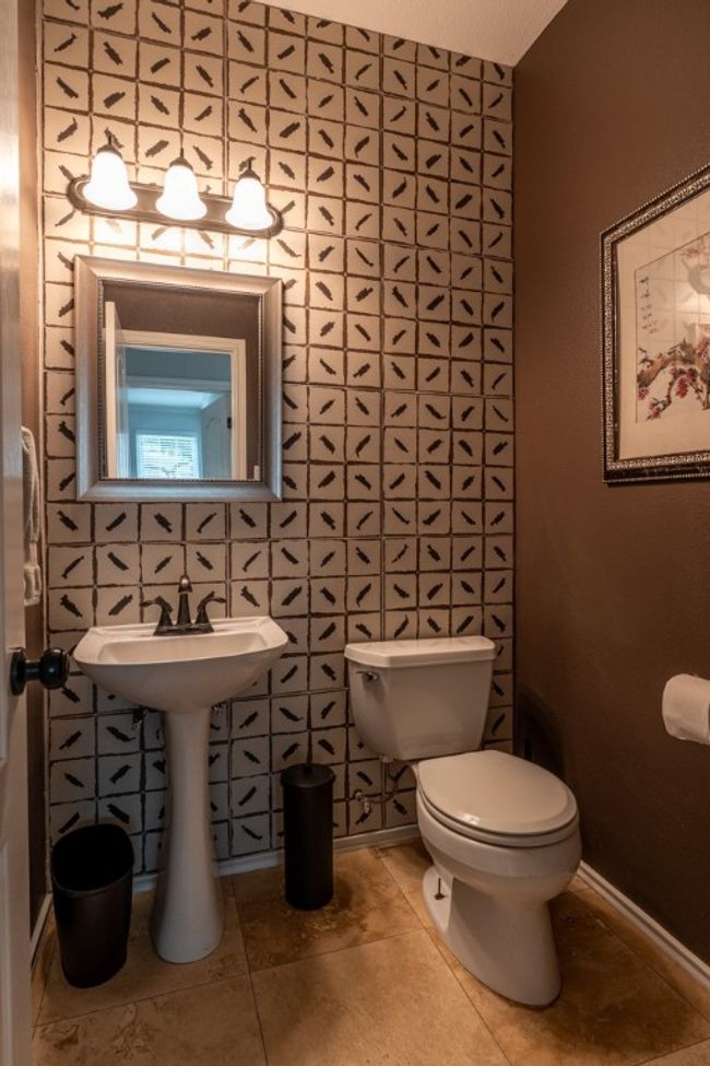 8610 Axis Dr, House other with 4 bedrooms, 3 bathrooms and 2 parking in Austin TX | Image 7