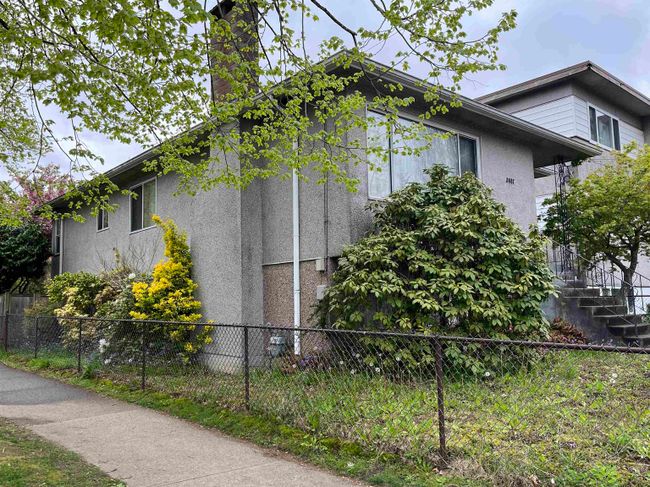 3087 Victoria Drive, House other with 5 bedrooms, 1 bathrooms and 2 parking in Vancouver BC | Image 2