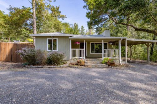 10661 Woodside Drive, Forestville, CA, 95436 | Card Image