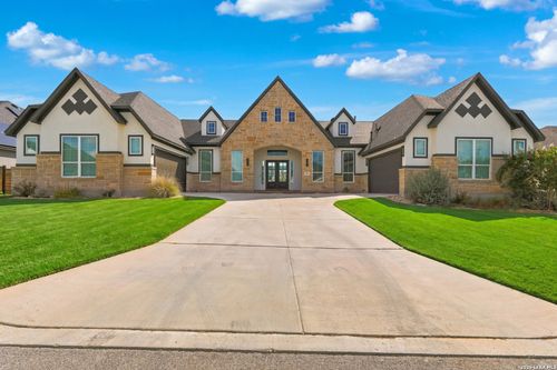 217 Poe Pkwy, Castroville, TX, 78009-2354 | Card Image
