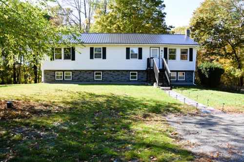 423 E River Rd, Skowhegan, ME, 04976-4527 | Card Image