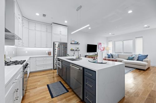 b-2311 N Carroll Ave, Dallas, TX, 75204-3605 | Card Image