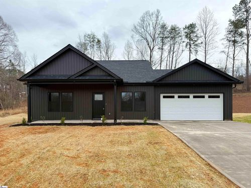 825 Campobello Gramling School Rd, Campobello, SC, 29322-8438 | Card Image