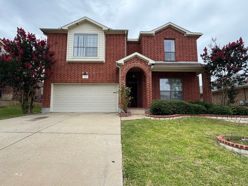 1114 Sunderland Ct, Fort Worth, TX, 76134-3735 | Card Image