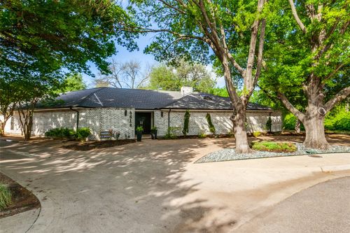 6618 Coolglen Dr, Dallas, TX, 75248-2902 | Card Image