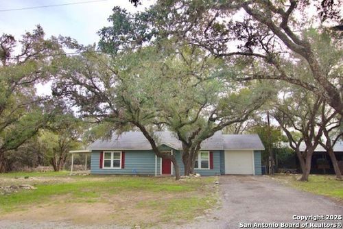 167 Lakeview Cir, Spring Branch, TX, 78070-5374 | Card Image