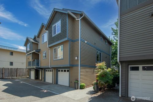 unit-a-937 N 97th St, Seattle, WA, 98103-3280 | Card Image