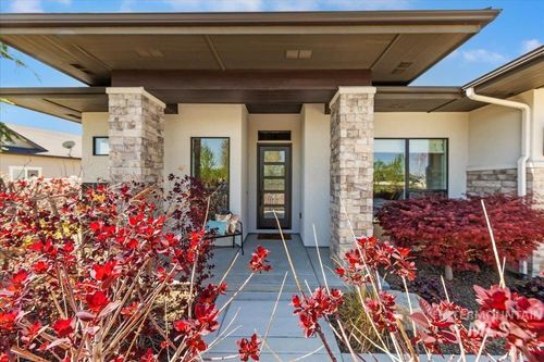5331 N Bolsena Way, Meridian, ID, 83646-6871 | Card Image