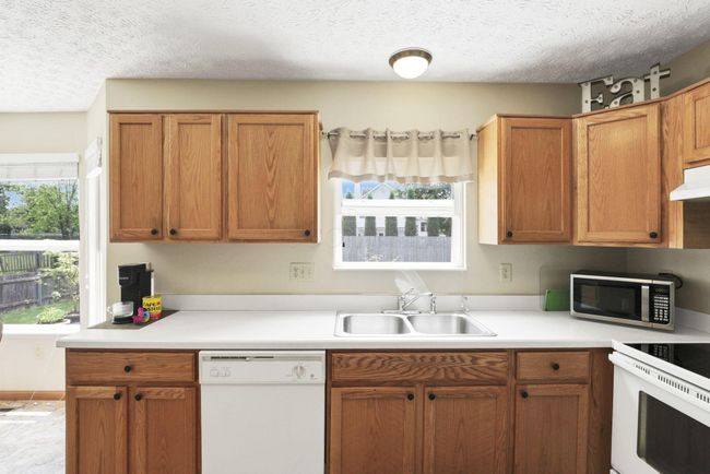 8537 Wildomar Ave, House other with 3 bedrooms, 3 bathrooms and null parking in Reynoldsburg OH | Image 18