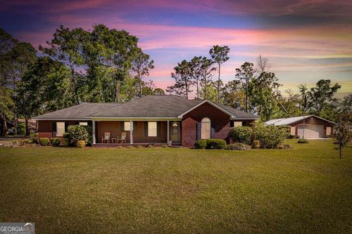 99 S Melody Dr, Jesup, GA, 31545-8526 | Card Image
