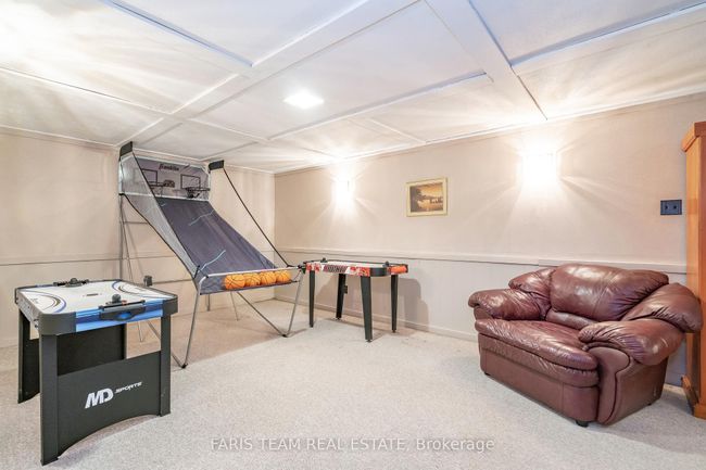 15 Lawrence Ave, House other with 4 bedrooms, 3 bathrooms and 5 parking in Minesing ON | Image 20