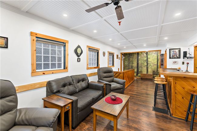 3354 Millers Run Rd, House other with 2 bedrooms, 2 bathrooms and 5 parking in Cecil PA | Image 5