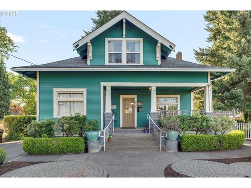 835 N Main Ave, Gresham, OR, 97030-5537 | Card Image