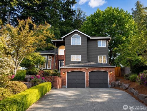1010 106th Avenue Se, Bellevue, WA, 98004 | Card Image