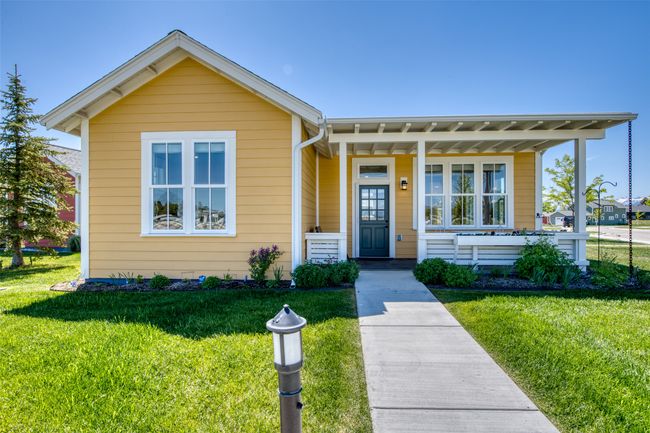 Front of Home | Image 28