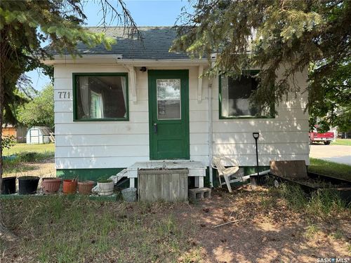 771 1st St W, Canwood, SK, S0J2E0 | Card Image