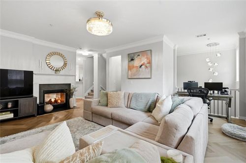 11284 Musette Cir, Alpharetta, GA, 30009-8623 | Card Image